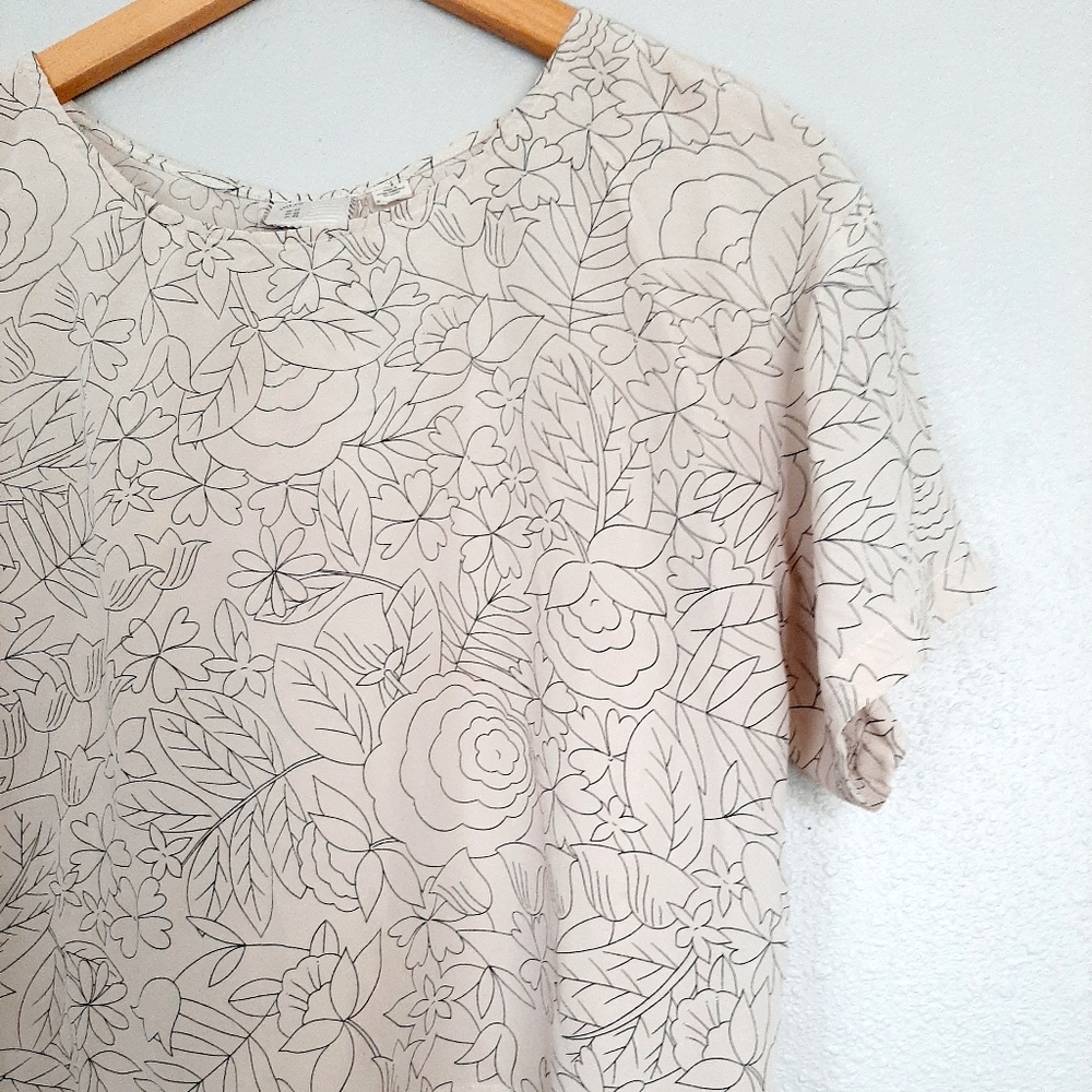 Anthropologie | 100% Silk Cropped Floral Blouse